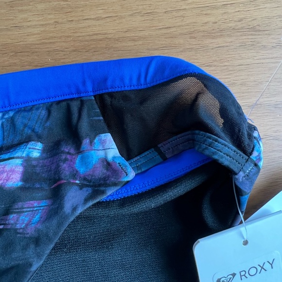 Roxy bikini swim bottoms, chlorine & sunscreen resistant - Picture 10 of 12